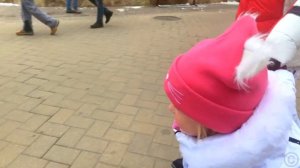 Настя и её зимние развлечения с друзьями