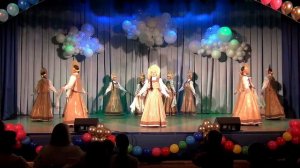 Хоровод «Что может быть лучше России»