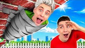 Экстремальные ПРЯТКИ со СКОТЧЕМ ! Видео Влада бумага а4