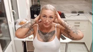 25-04 Про алкашей, тарталетки из песочного теста, миллионеров, трупный запах, понты странных людей..