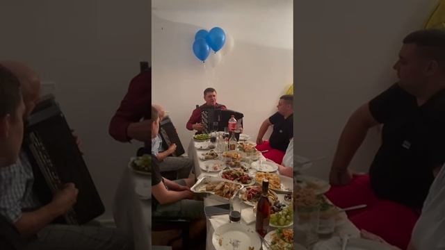 Песня Есаул молоденький / Наличники