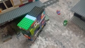 авария поезда с маленьким вагончиком