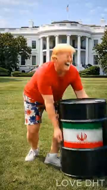 Хм, ТРАМП КРАДЁТ ИРАНСКУЮ НЕФТЬ