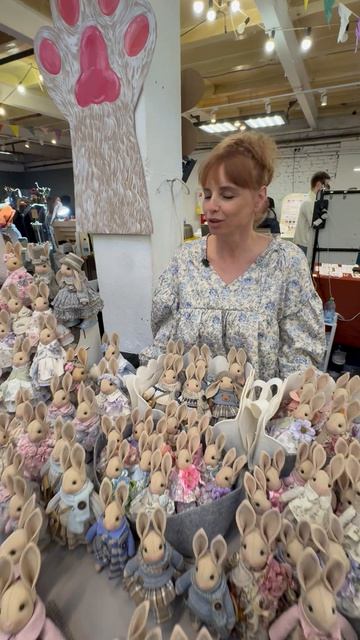 Осторожно: у стенда «Азоринка» вы начнете разговаривать с игрушками!