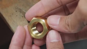 Кольцо из обычной гайки