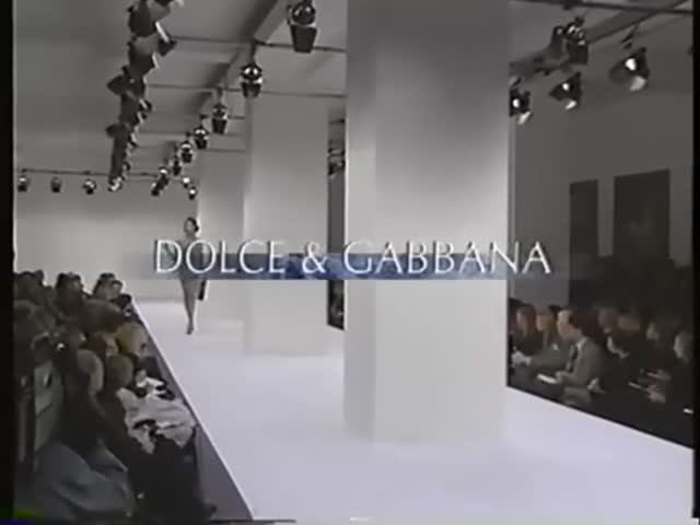 Показ женской коллекции Dolce & Gabbana осень-зима 1995-1996