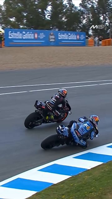 Тормозные диски Мартина раскалились докрасна 🥵🔥