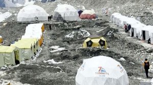 Супер-гид Клуба 7 Вершин Андрей Березин представляет базовый лагерь Эвереста