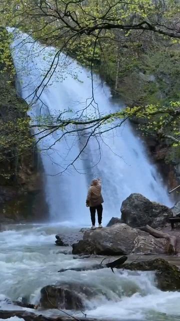 Водопад Джур-Джур