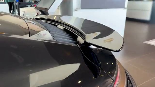 НОВЫЙ Porsche 911 Turbo S 2027 года — обзор салона и экстерьера