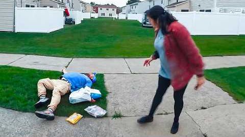 ВОДИТЕЛЬ ДОСТАВКИ ДЕЙСТВИТЕЛЬНО СДЕЛАЛ ЭТО