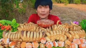 #MUKBANG Щупальца кальмара на гриле, соус из морепродуктов и свежие овощи! ASMR ЕДА НА КАМЕРУ ОБЖОР