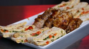 Шашлык скрученный из свиной грудинки с опятами. Лаваш с сыром в гриле PrimeLiner