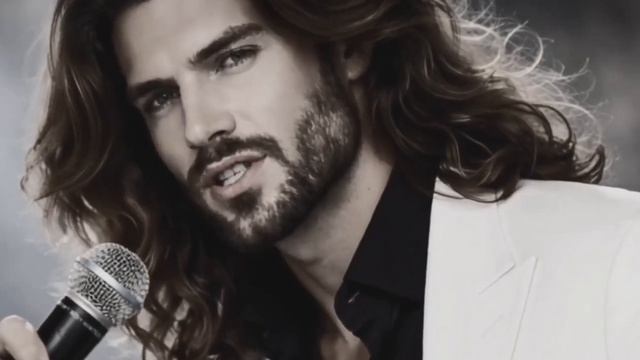 Alina Postu _ Меня эта песня заставляет плакать _ЖДИ МЕНЯ _Слова К.Симонова _ Russian Ballads.