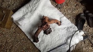 Как заварить трещину в чугунном коллекторе электродом.