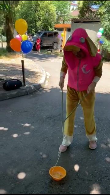 скай и клоун большие уличные пузыри