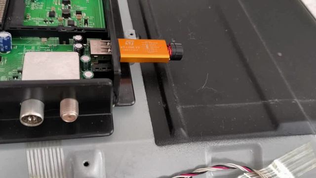 5800-A6M31G-OP10 VER:00.01 2015.08.13 матрица LC320DXJ(SH)(A2). Нет изображения. Часть 1.