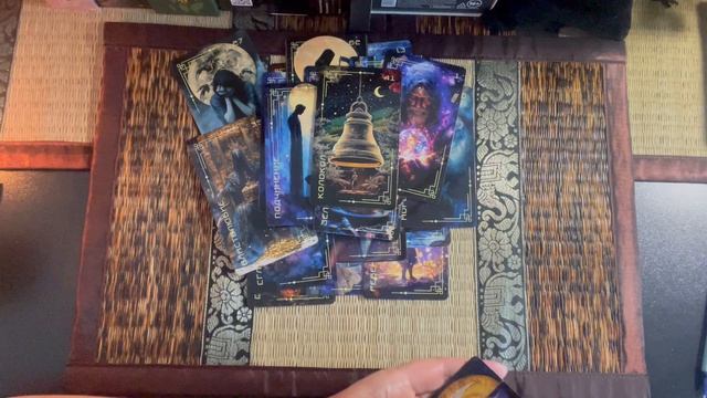 ЧТО ОН ХОТЕЛ БЫ ВАМ СКАЗАТЬ, НО НЕ СКАЖЕТ НИ ЗА ЧТО!!!