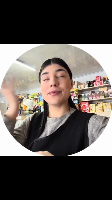 В тг-канале показывала реакцию свою и сам момент, как дедушка дарил🥺💔 @polina_prival