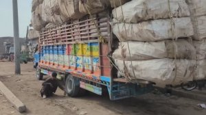 Пакистанский ремонт грузовика практически без инструмента