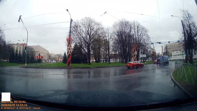 ДТП на кольце Площадь Мужества СПб