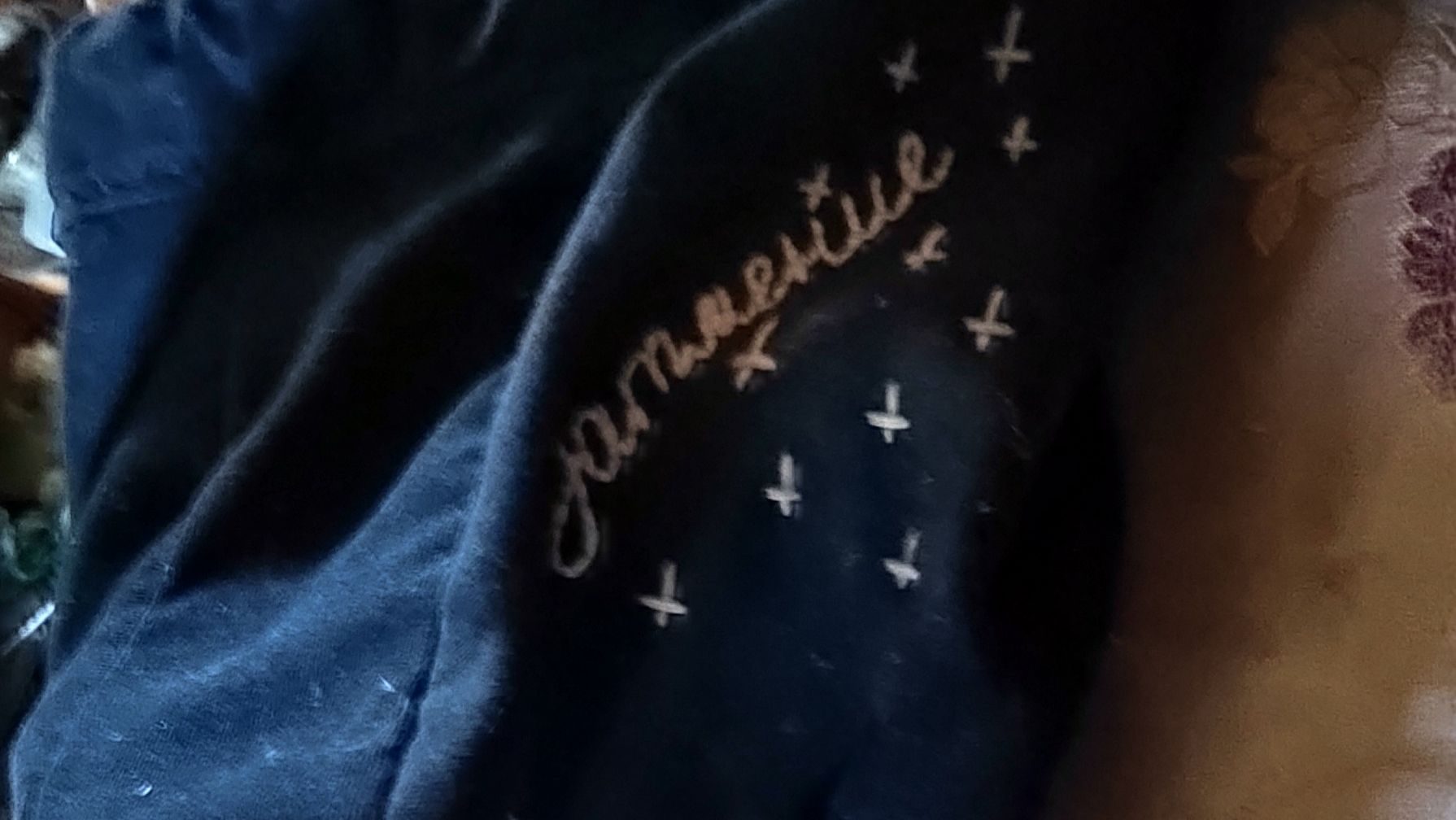 На дороге, на пороге, на постели, за столом!))))