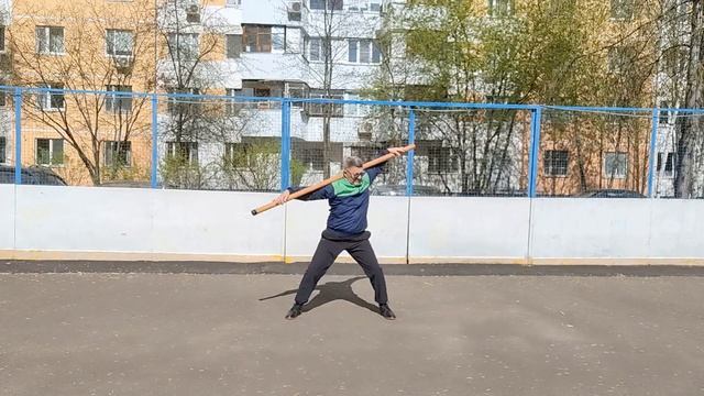 Упражнения с бревном из бука (длина 200 см, вес 2.5 кг, диаметр 5 см)-16