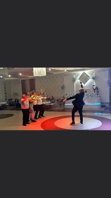 Подвязка: свадебная традиция