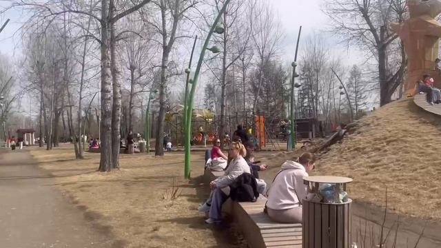 Тёплый день .Остров Татышев. Красноярск