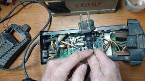 Сварочный аппарат Ставр с жалобой не показывает ток на дисплее