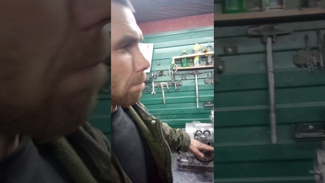 продолжение сборки двигателя Урал смотреть онлайн