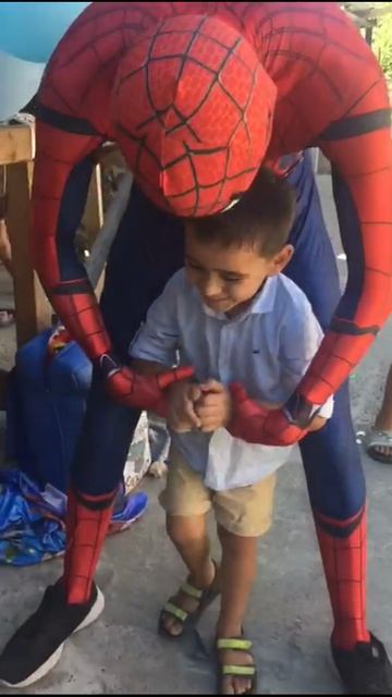 человек паук и харли квин теневой и макаренко(РОК)