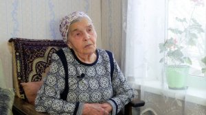 Фильм №18. В школу в мамином  пальто