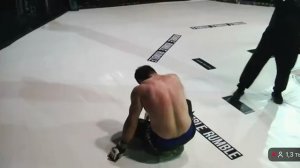 💥Сандибек Адос выигрывает нокаутом Шамиля Пахана на Rumble Show в Костанае!