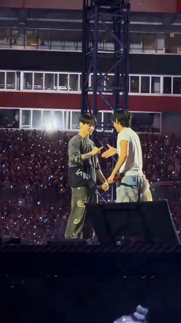 ВАУУУУ, У ТЭГУКОВ НОВАЯ ФИШКА ...