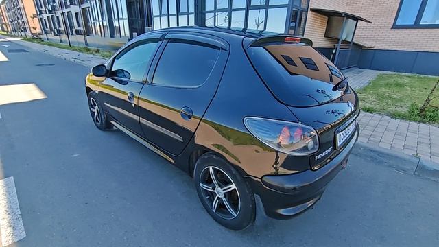 Пежо 206 2004г на автомате