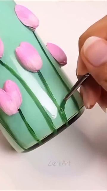 Весенняя нежная вазочка из обычной бутылки своими руками🌷