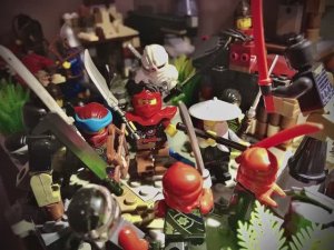 В поисках камня огня! Лего приключения!