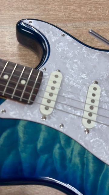 фендер. если видео на модерации подождите 10 минут