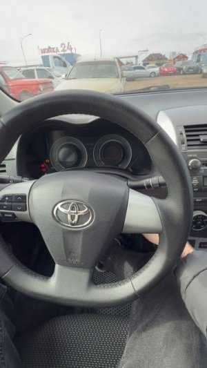 2011 Toyota Corolla запуск