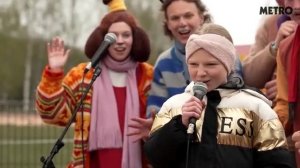 в Эстонии выбрали лучшего мастера поросячьего визга