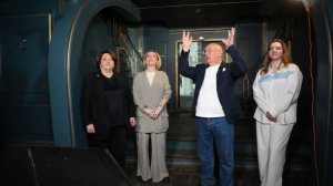 На дирижабле и корабле: как снимают фильм «Черный шелк»