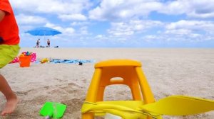 Влад и Никита вместе с мамой отдыхают на море