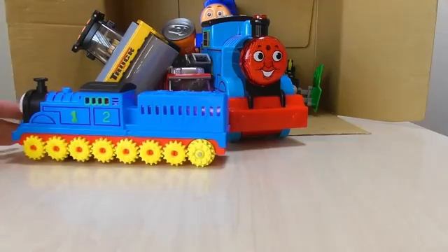 Паровозики Томас и его друзья для детей. Играем изучая новых паровозиков. #дети #видеодлядетей