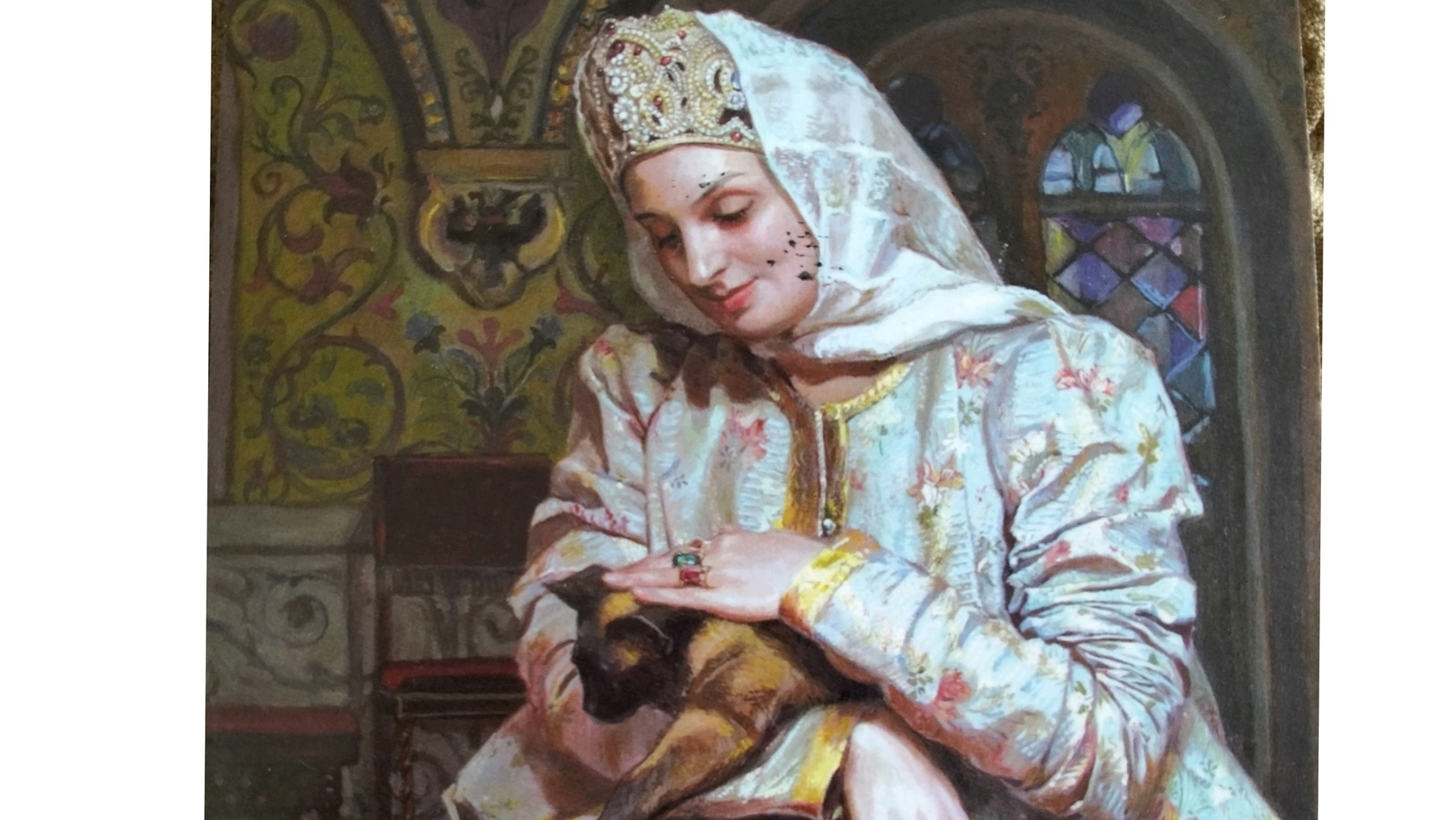 Девушка с сиамским котом.