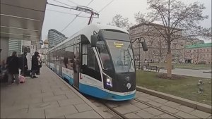 Предновогодняя поездка на трамвае 71-931М «Витязь-М» по новому трамвайному маршруту №5 (19.12.2025)