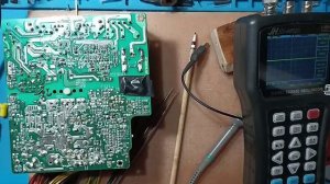 214. Как с помощью осциллографа искать неисправности на плате под напряжением 27-07