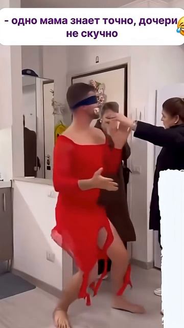 Зато тёща после такого ,вряд ли без звонка придёт 😂мало ли что в следующий раз 😂удумает