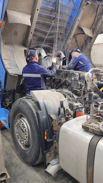 Громкий Даф, пол на прицепе, радиатор на Дафе, компактный Роман