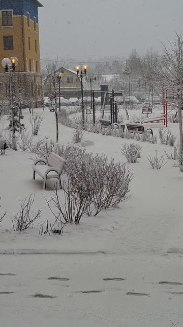 Подарочек от Деда Мороза 27 Апреляапрель весна зима мороз снег погода холодно москва